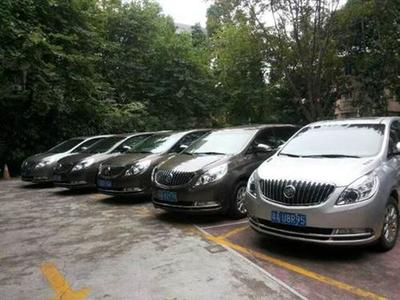 廣州汽車租賃全攻略 商務(wù)租車、價(jià)格與中科商務(wù)網(wǎng)推薦